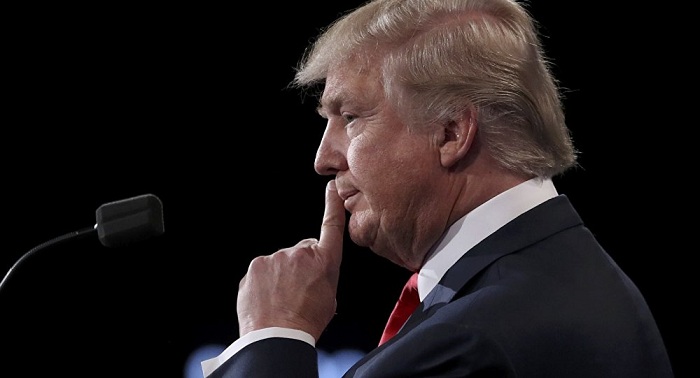 Trump receives first intelligence daily briefing 